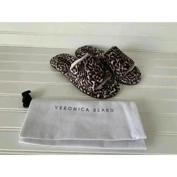 Veronica Beard Gillian Slide Sandals Animal Print 8 NEW - Picture 1 of 5